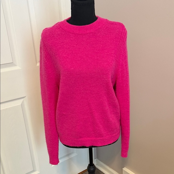 Sweaters - Women's Pink Sweater